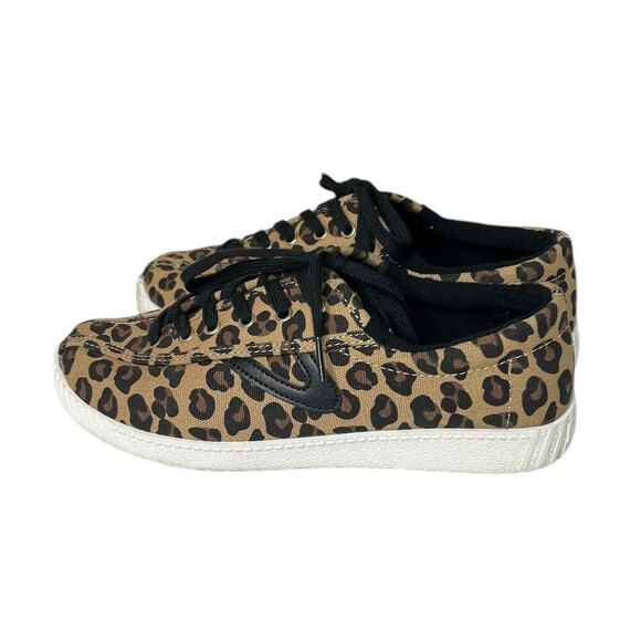 TRETORN Women's Nylite Plus Canvas Sneakers Animal Print 8.5 - Picture 1 of 12